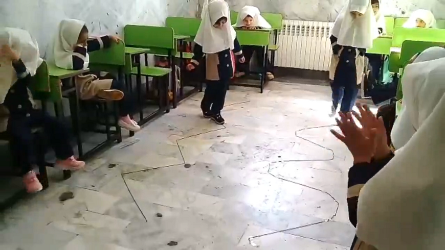 آموزش خطوط خمیده و شکسته همراه با بازی
