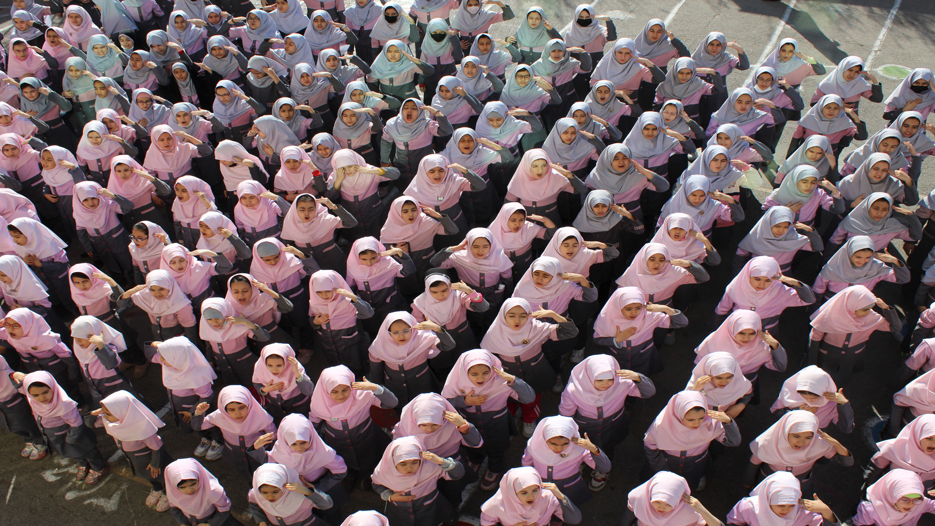 سرود همگانی نسل آرمانی